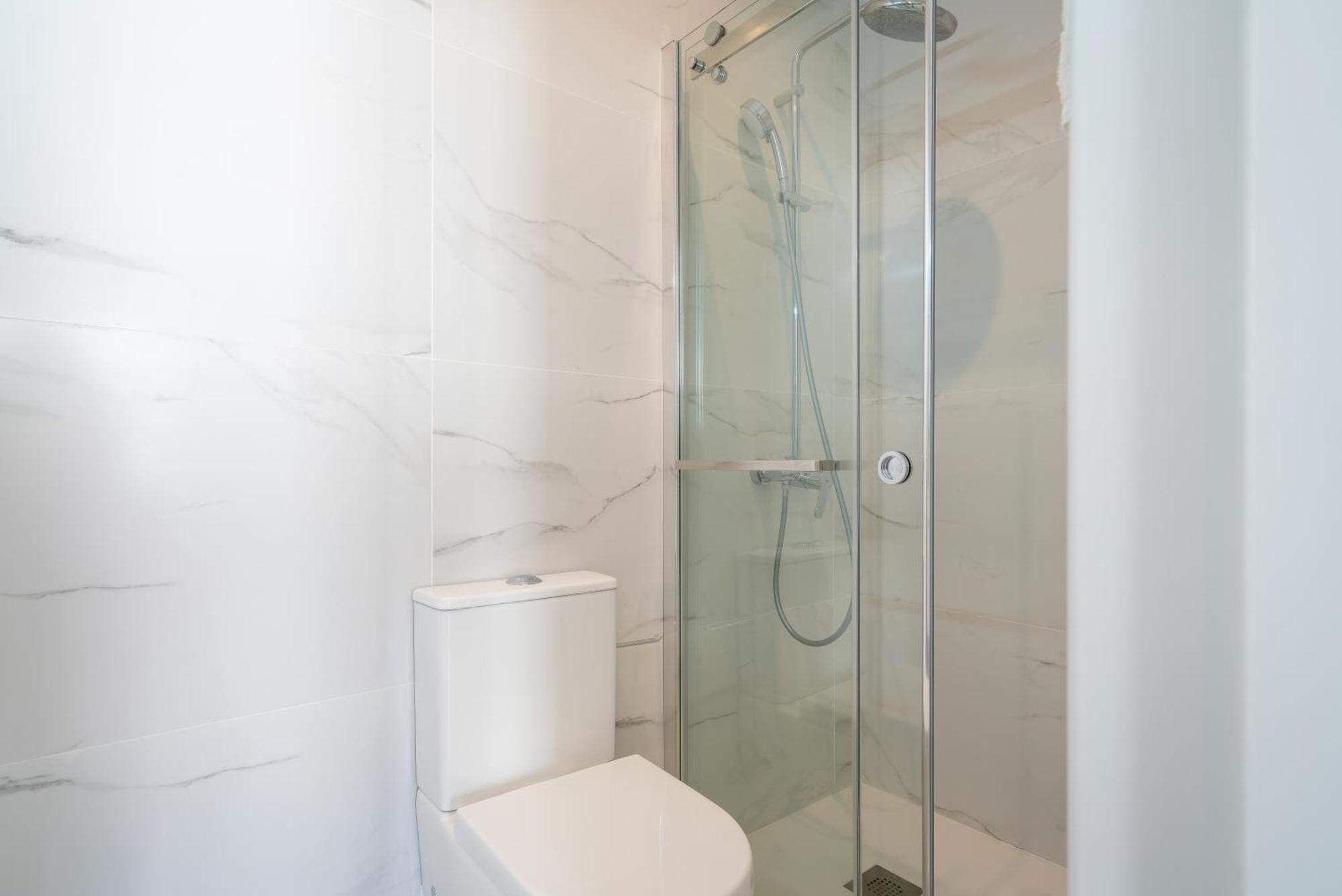 Host Wise - Trendy Spacious Flats - Matosinhos Oda fotoğraf